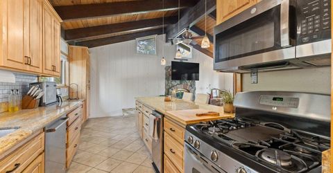 1935 Apache Avenue, South Lake Tahoe, CA 96150 Photo
