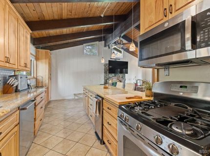 1935 Apache Avenue, South Lake Tahoe, CA 96150 Photo