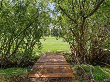 1935 Apache Avenue, South Lake Tahoe, CA 96150 Photo