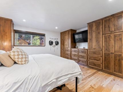 1935 Apache Avenue, South Lake Tahoe, CA 96150 Photo