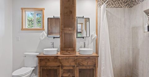 1935 Apache Avenue, South Lake Tahoe, CA 96150 Photo