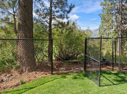 1935 Apache Avenue, South Lake Tahoe, CA 96150 Photo