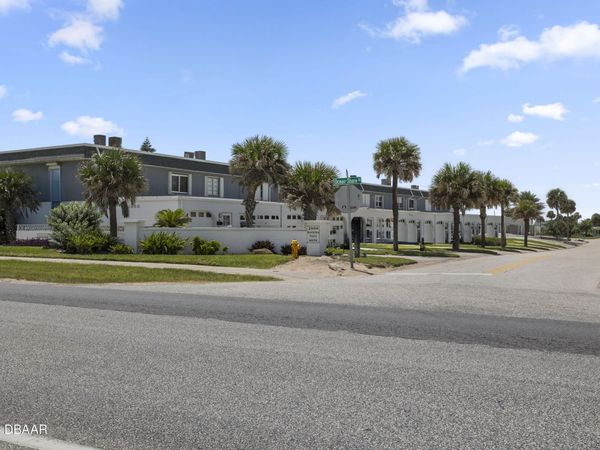 2800 Ocean Shore Boulevard, Unit 9, Ormond Beach, FL 32176