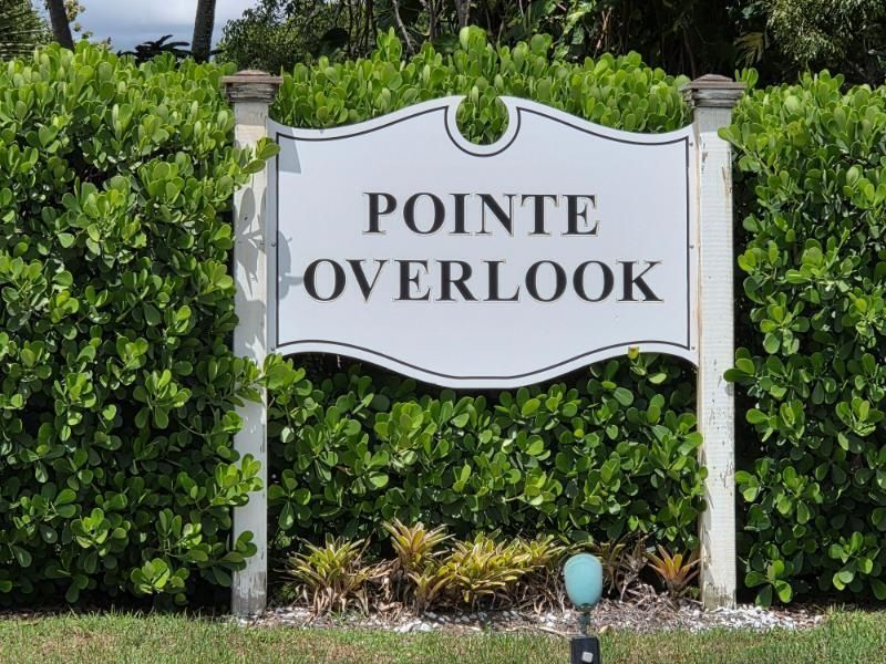 7205 W Oakridge Circle, Lake Worth, FL 33462 Photo