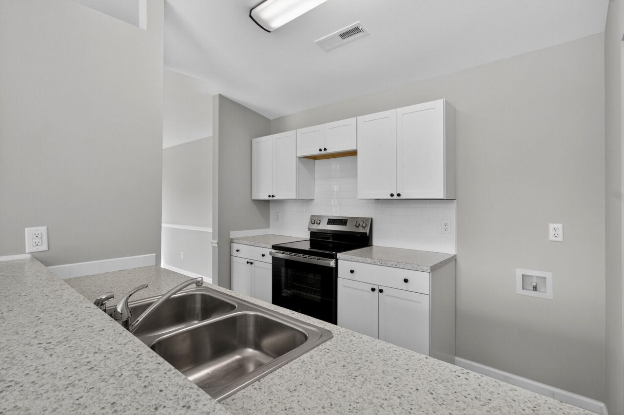 9512 Raven Drive Photo 12