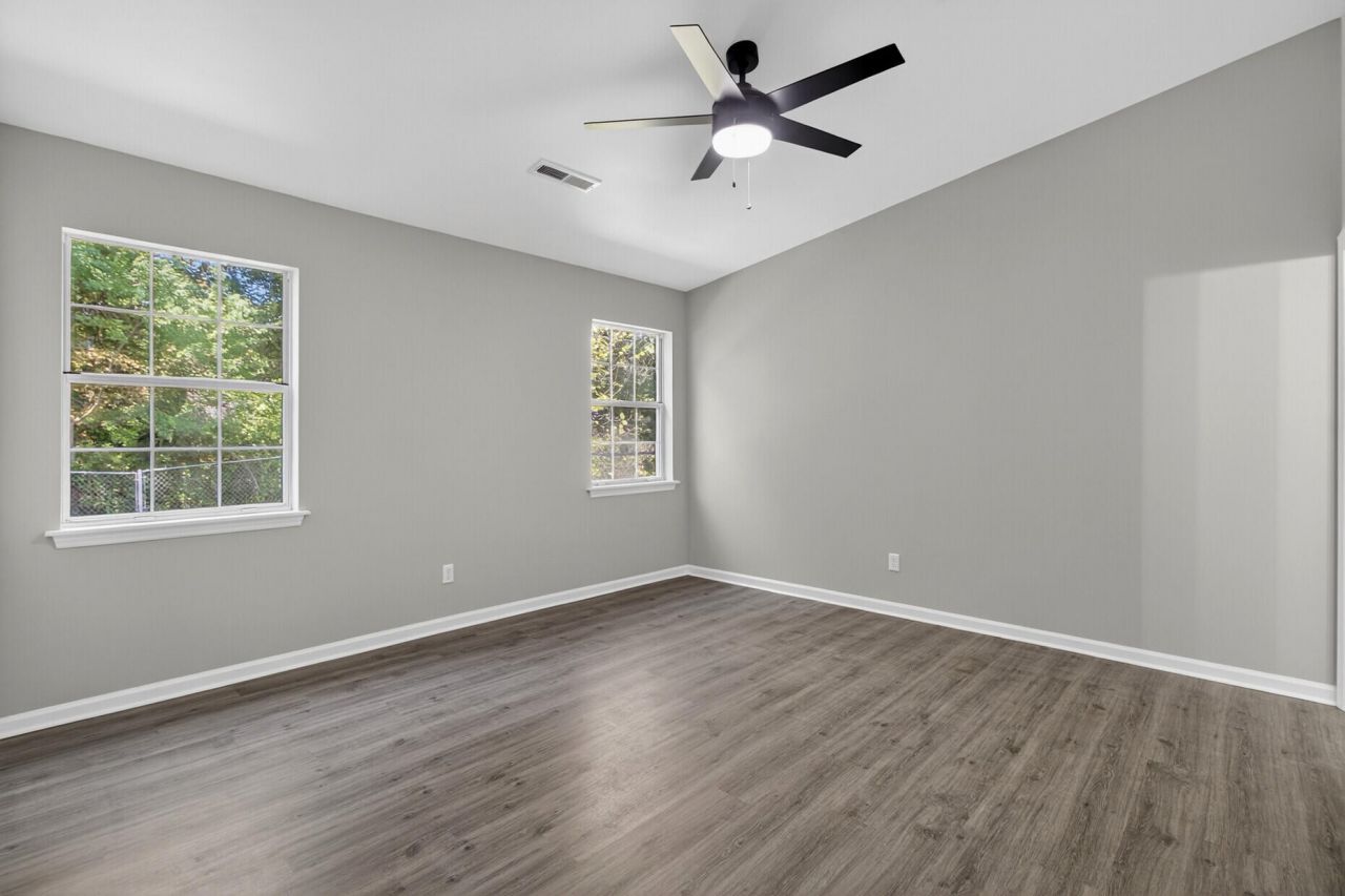 9512 Raven Drive Photo 16