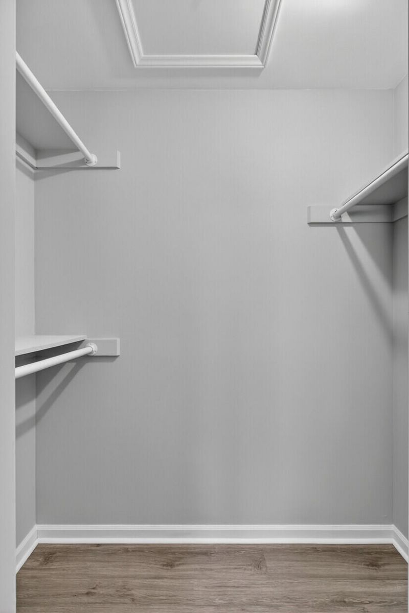 9512 Raven Drive Photo 19