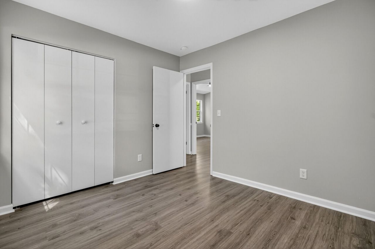 9512 Raven Drive Photo 24