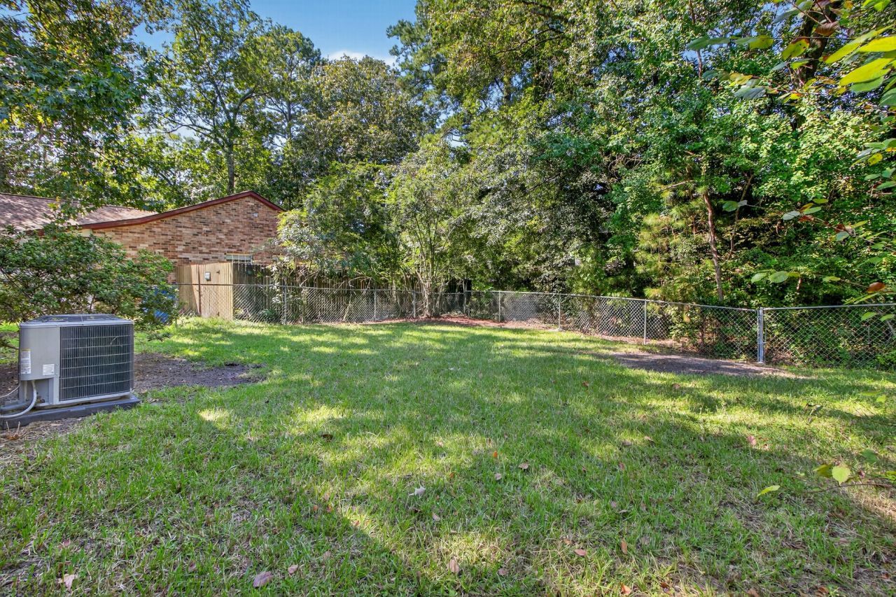 9512 Raven Drive Photo 28