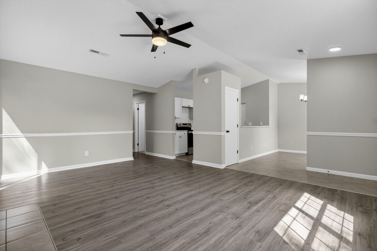 9512 Raven Drive Photo 6