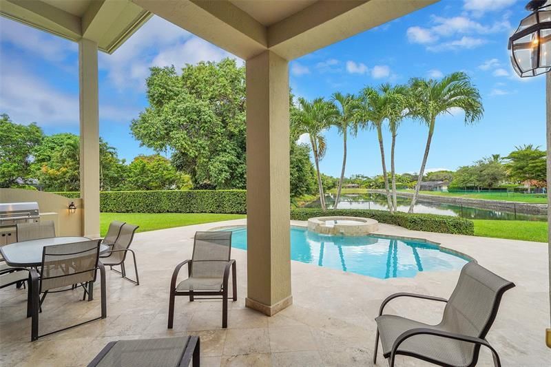 11001 SW 75th Court, Pinecrest, FL 33156 Photo