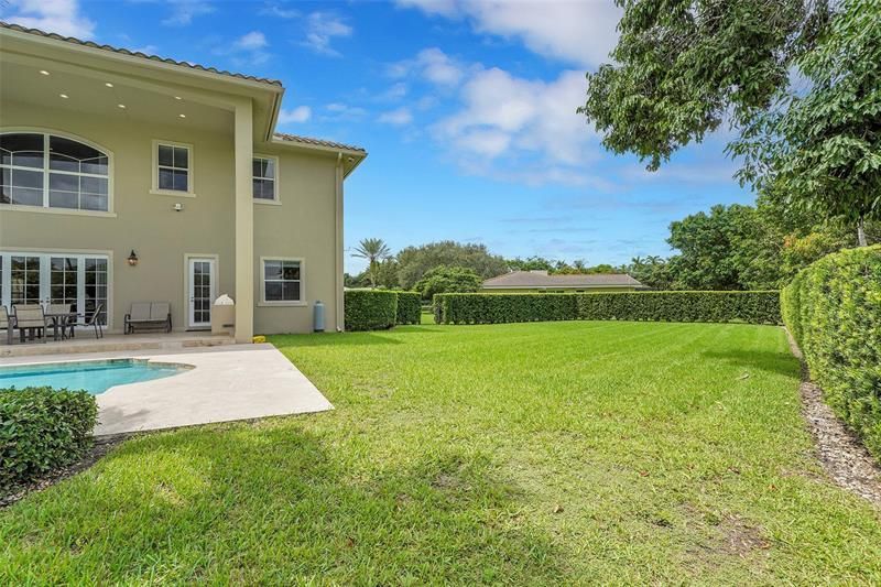 11001 SW 75th Court, Pinecrest, FL 33156 Photo