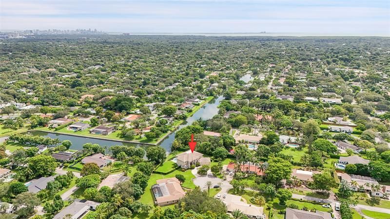 11001 SW 75th Court, Pinecrest, FL 33156 Photo