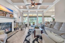 4254 Congressional Dr. photo 4