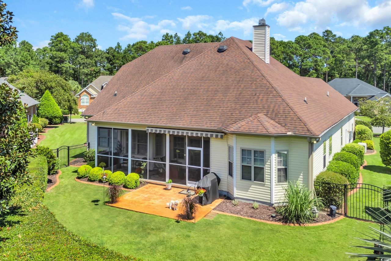 4254 Congressional Dr. Photo 32