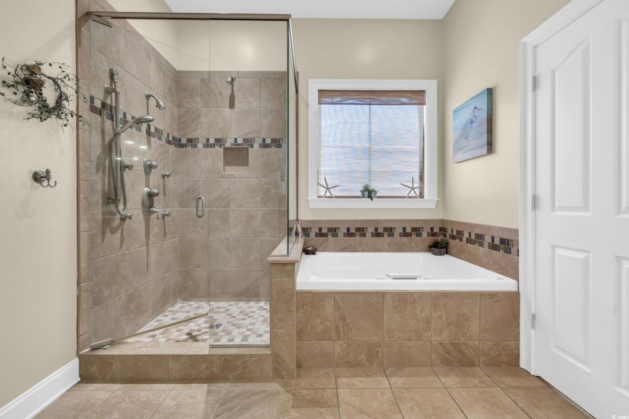 4254 Congressional Dr. Photo 6