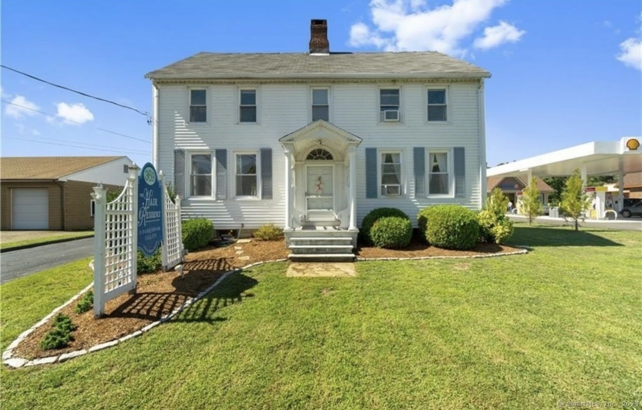 369 Boston Post, Old Saybrook, CT 06475 Main Photo