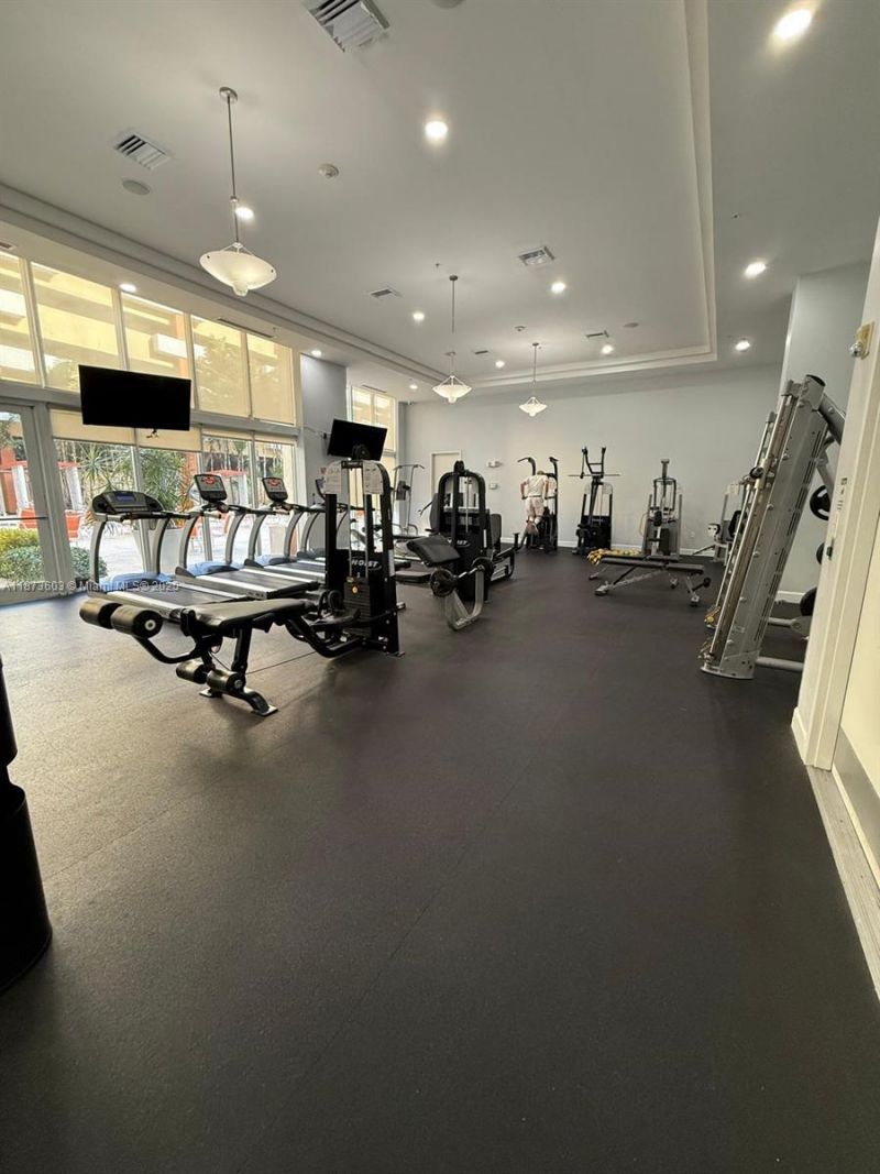 18800 NE 29th Ave, Unit 804, Aventura, FL 33180 Photo