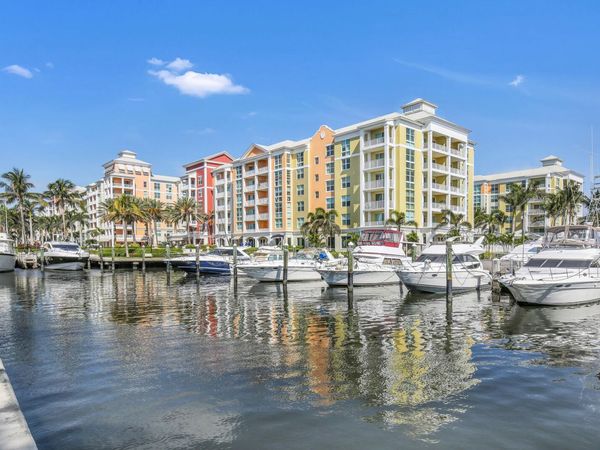 806 E Windward Way, Unit 405, Lantana, FL 33462