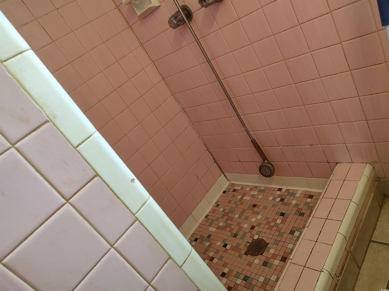 307 Flagg St. Photo 13