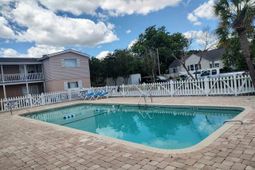 307 Flagg St. photo 4