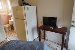 307 Flagg St. photo 4