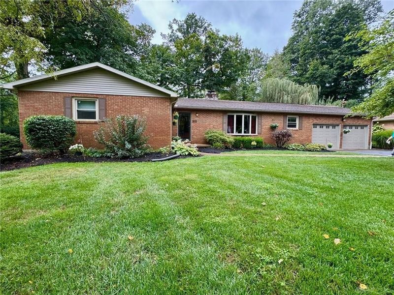 703 Dorchester Drive, Springfield, OH 45506 Photo 1