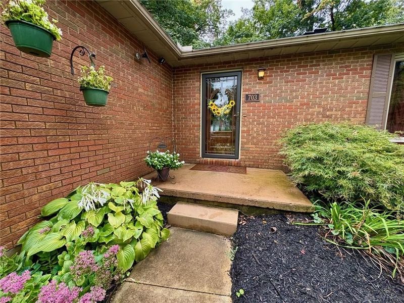 703 Dorchester Drive, Springfield, OH 45506 Photo 3
