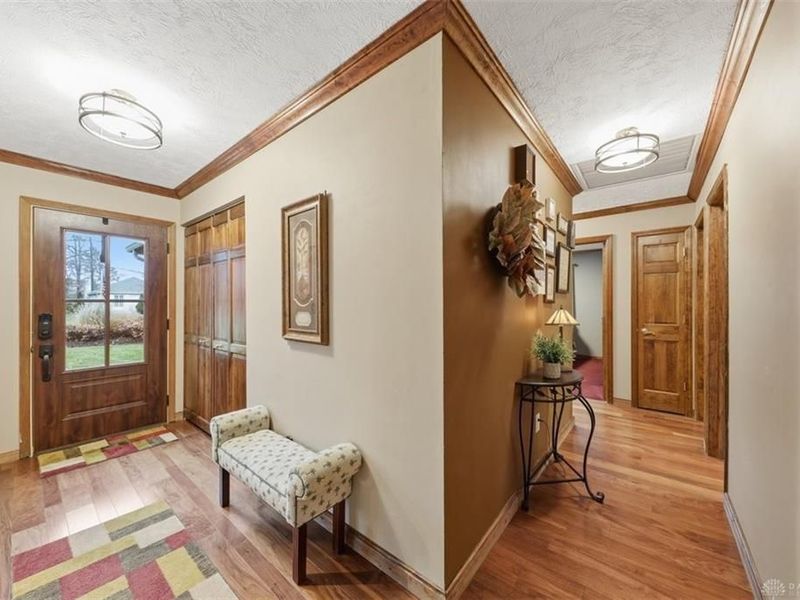 703 Dorchester Drive, Springfield, OH 45506 Photo 6