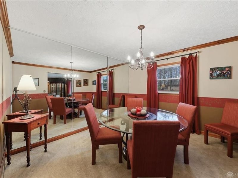 703 Dorchester Drive, Springfield, OH 45506 Photo 7