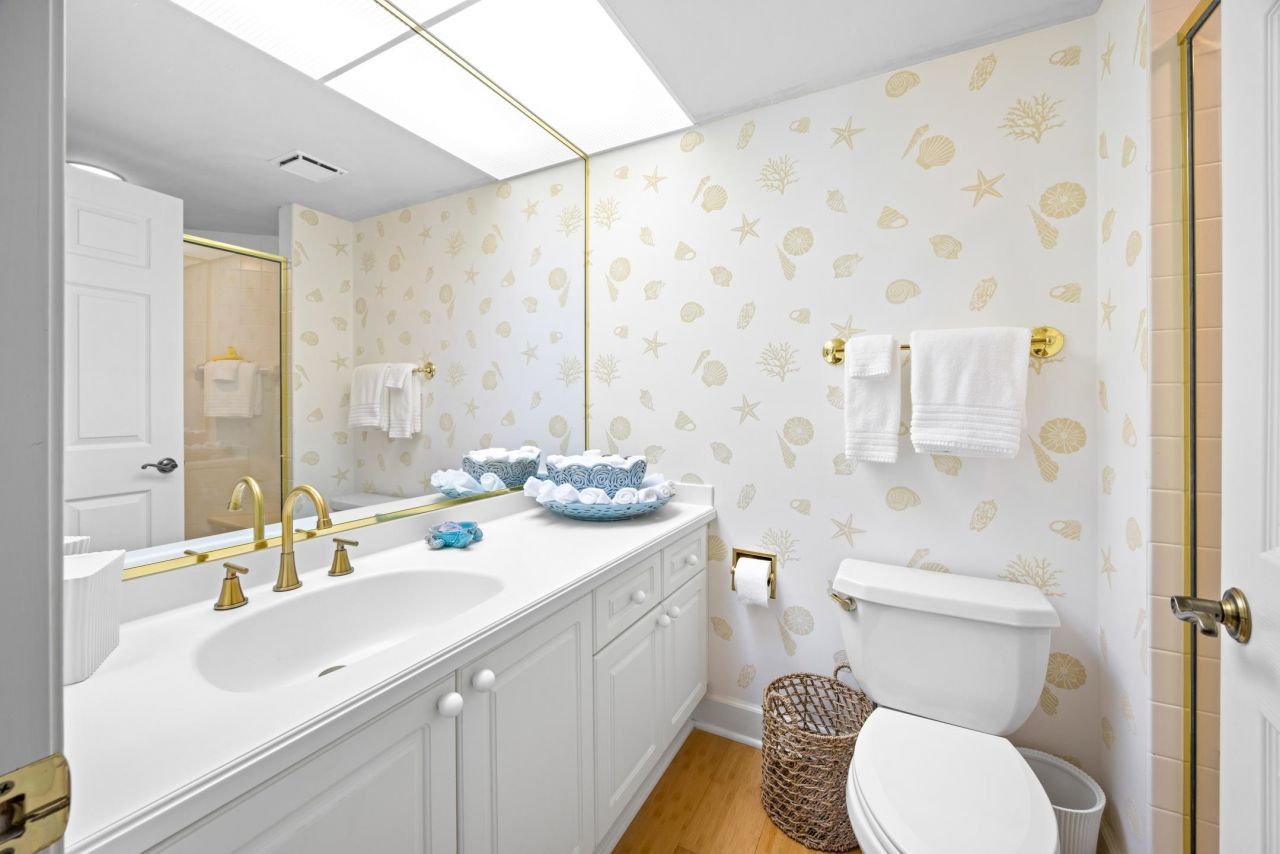 2675 Wulfert Rd, Unit 5, Sanibel, FL 33957 Photo