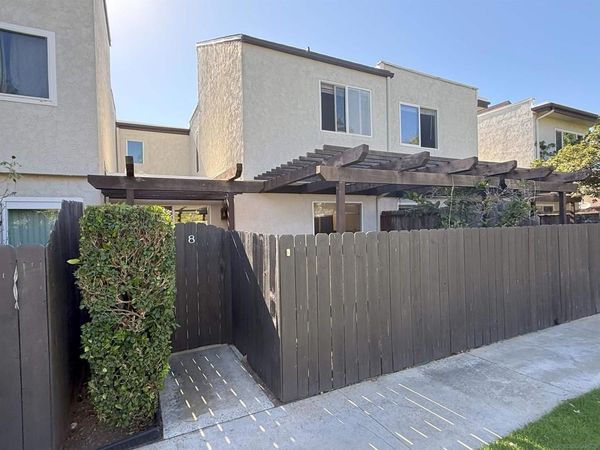 9595 Easter Way, Unit 8, San Diego, CA 92121