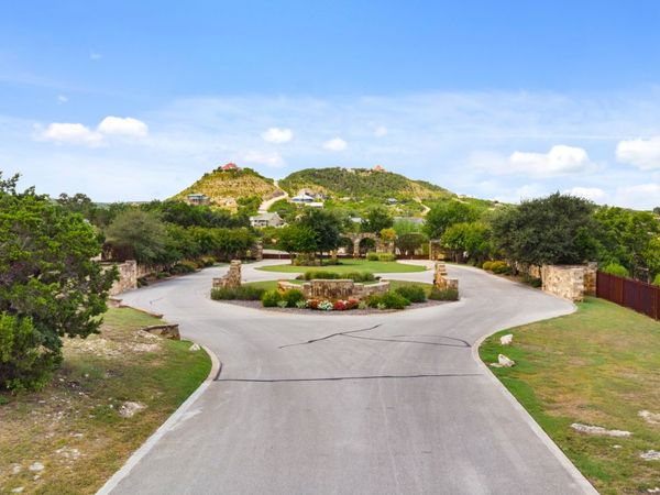 2440 Triple Peak, Canyon Lake, TX 78133