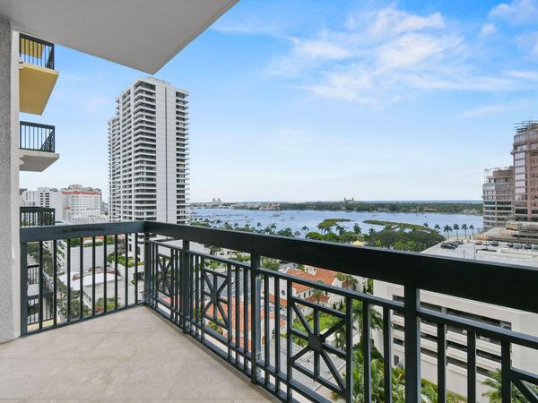 701 S Olive Avenue, Unit 818, West Palm Beach, FL 33401