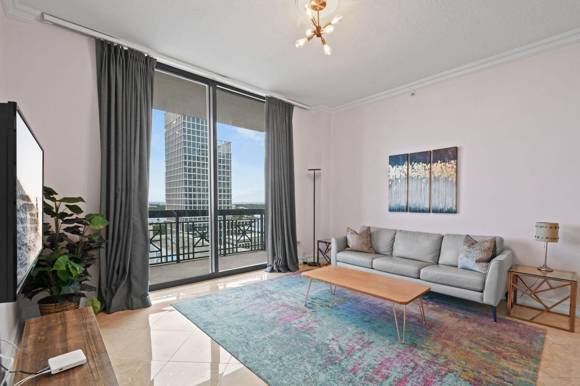 701 S Olive Avenue, Unit 818, West Palm Beach, FL 33401 Photo