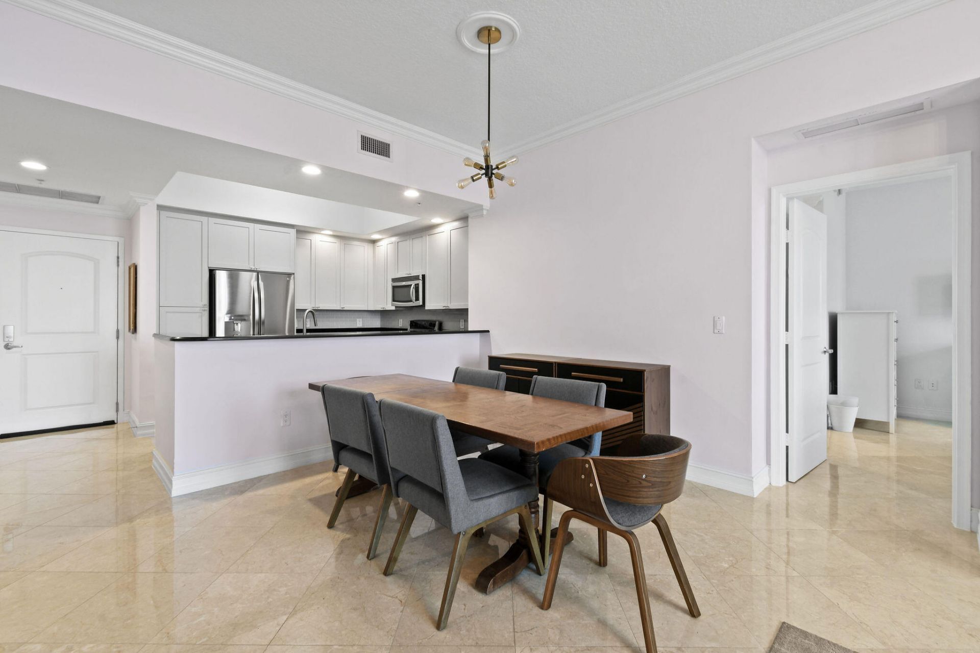 701 S Olive Avenue, Unit 818, West Palm Beach, FL 33401 Photo