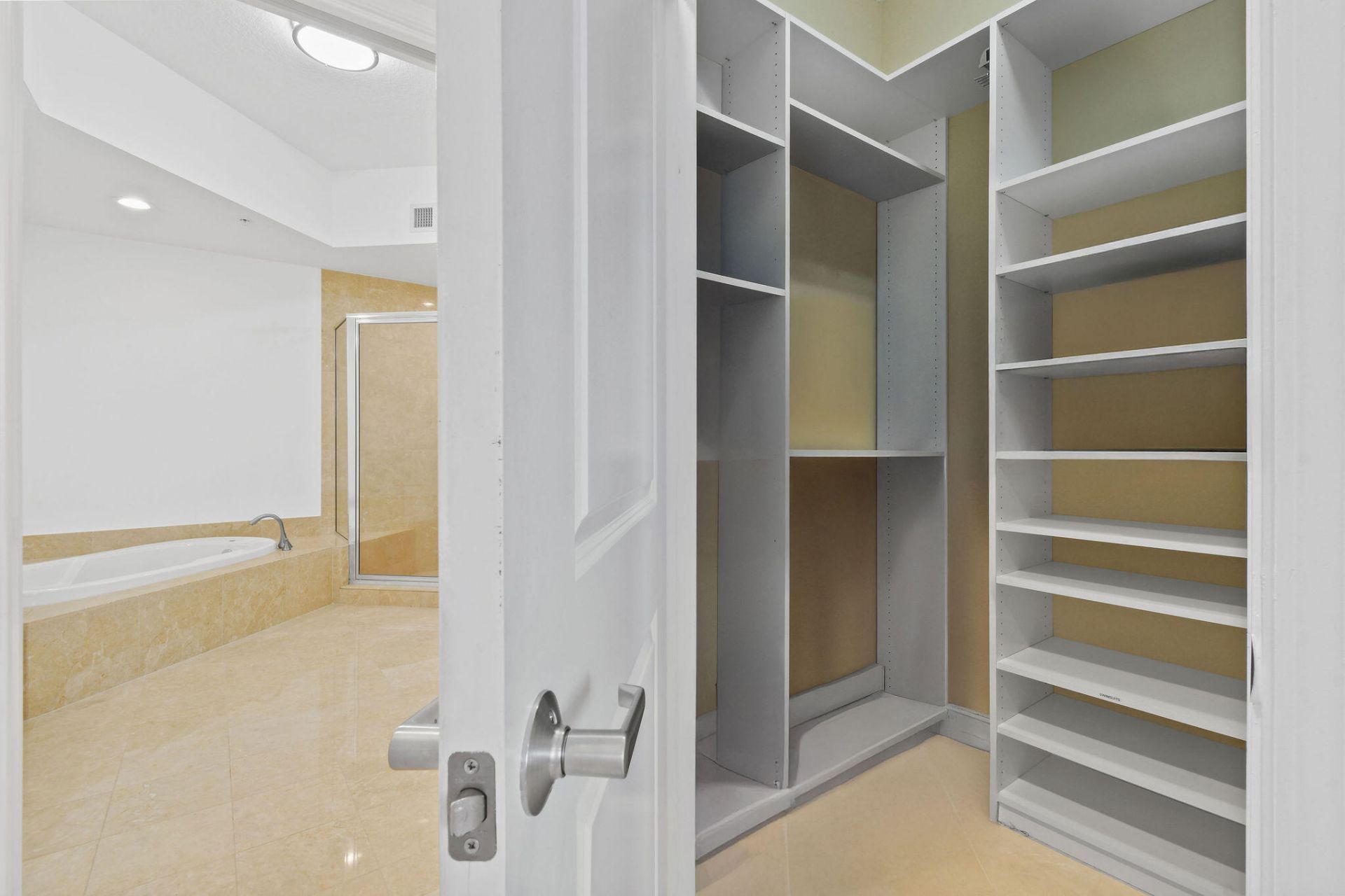 701 S Olive Avenue, Unit 818, West Palm Beach, FL 33401 Photo