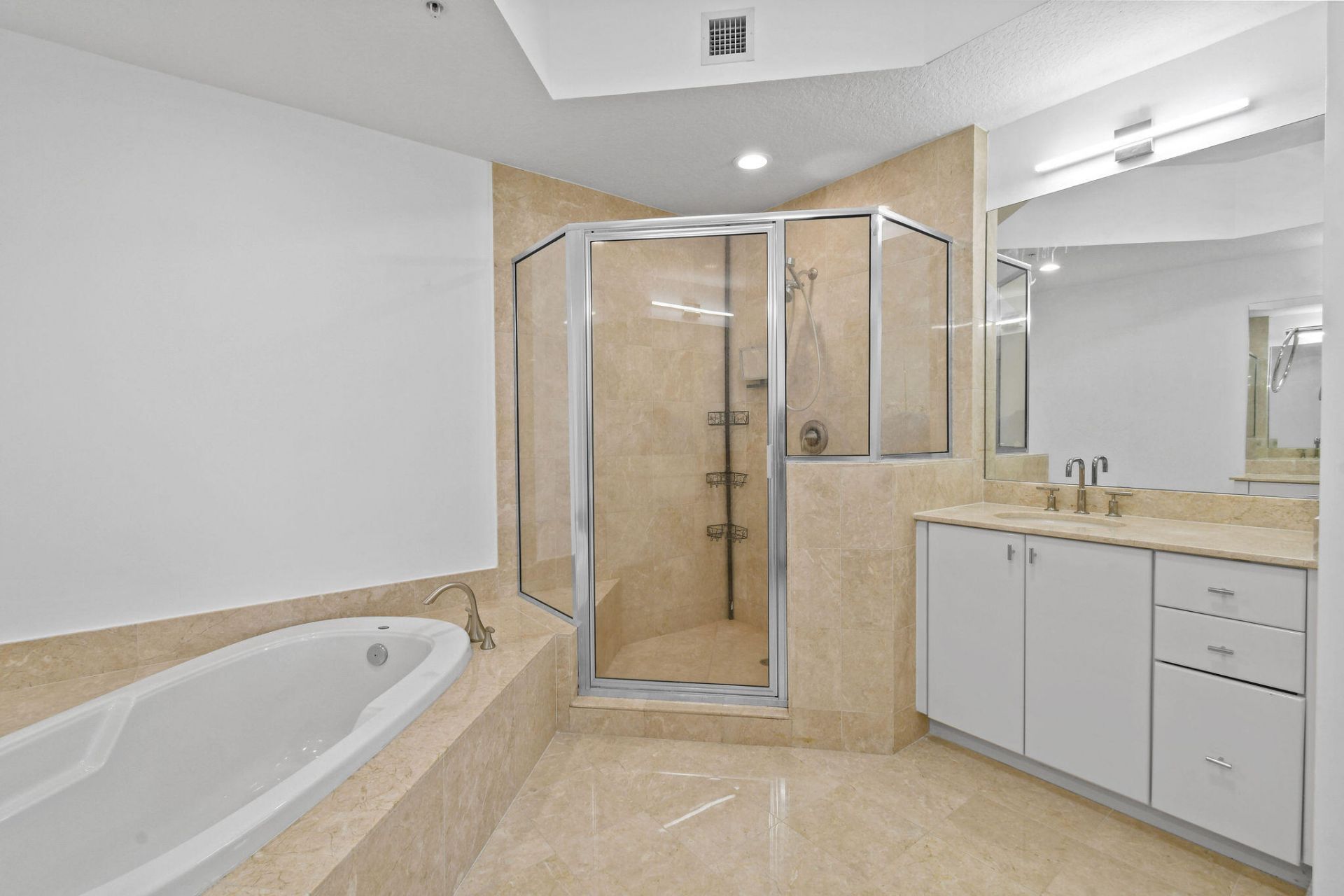 701 S Olive Avenue, Unit 818, West Palm Beach, FL 33401 Photo