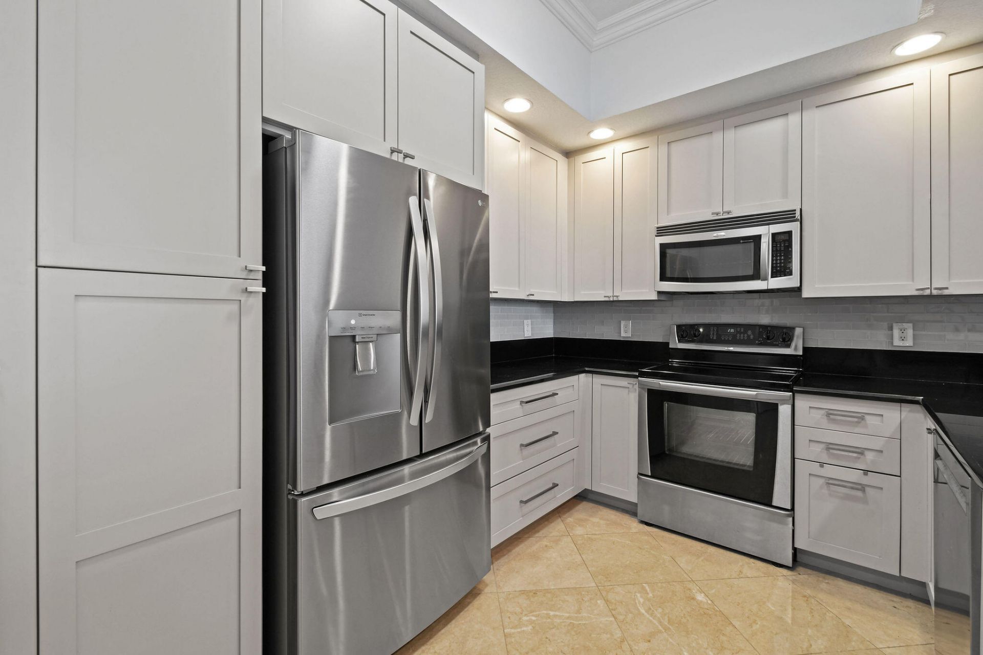 701 S Olive Avenue, Unit 818, West Palm Beach, FL 33401 Photo