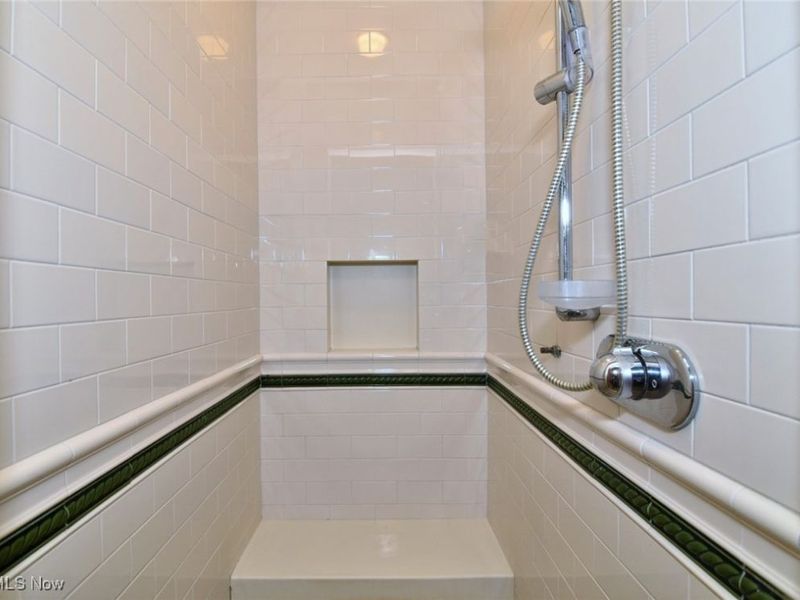 13715 Shaker Boulevard, Unit 1A, Cleveland, OH 44120 Photo 15