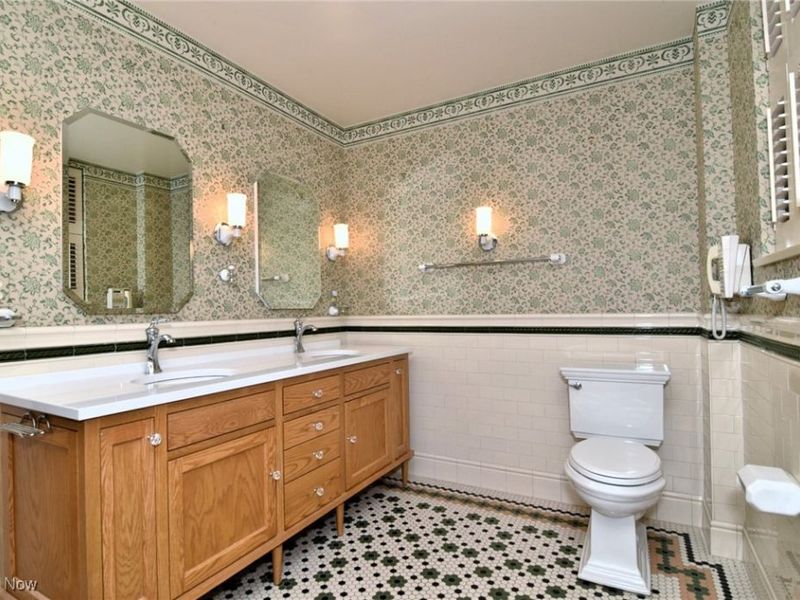 13715 Shaker Boulevard, Unit 1A, Cleveland, OH 44120 Photo 18