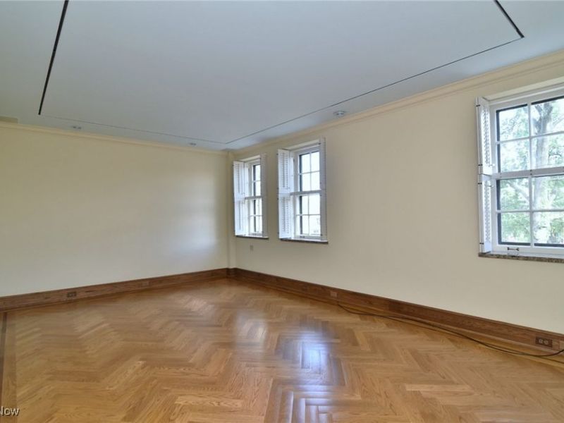 13715 Shaker Boulevard, Unit 1A, Cleveland, OH 44120 Photo 20