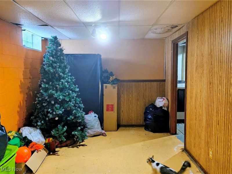 10721 Englewood Avenue, Cleveland, OH 44108 Photo 11