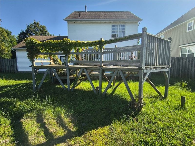 10721 Englewood Avenue, Cleveland, OH 44108 Photo 16