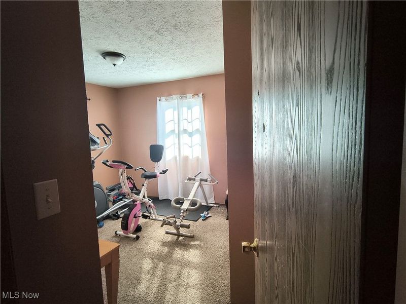 10721 Englewood Avenue, Cleveland, OH 44108 Photo 8