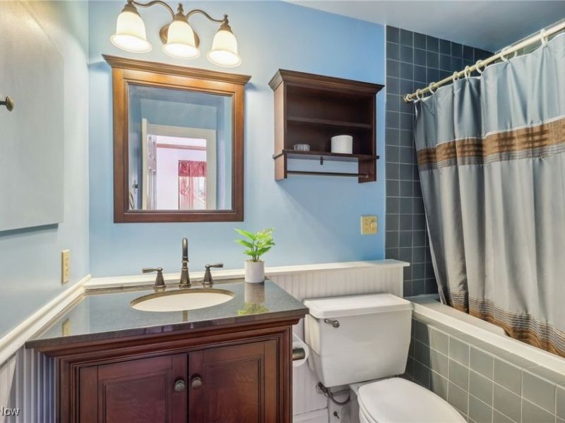 23200 Lake Road, Unit 47, Bay Village, OH 44140 Photo 16