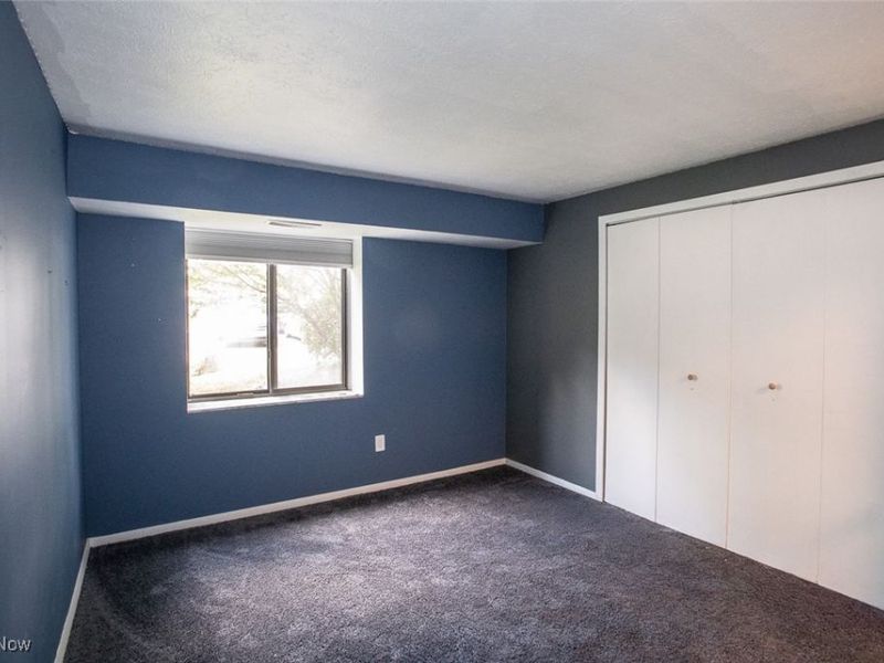 9800 Cove Drive, Unit H2, North Royalton, OH 44133 Photo 17