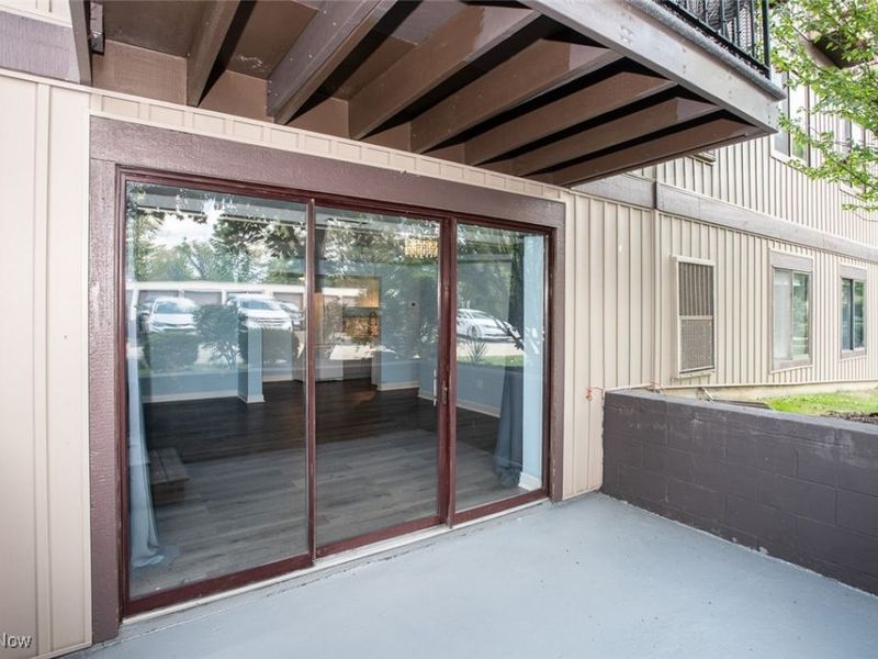 9800 Cove Drive, Unit H2, North Royalton, OH 44133 Photo 26