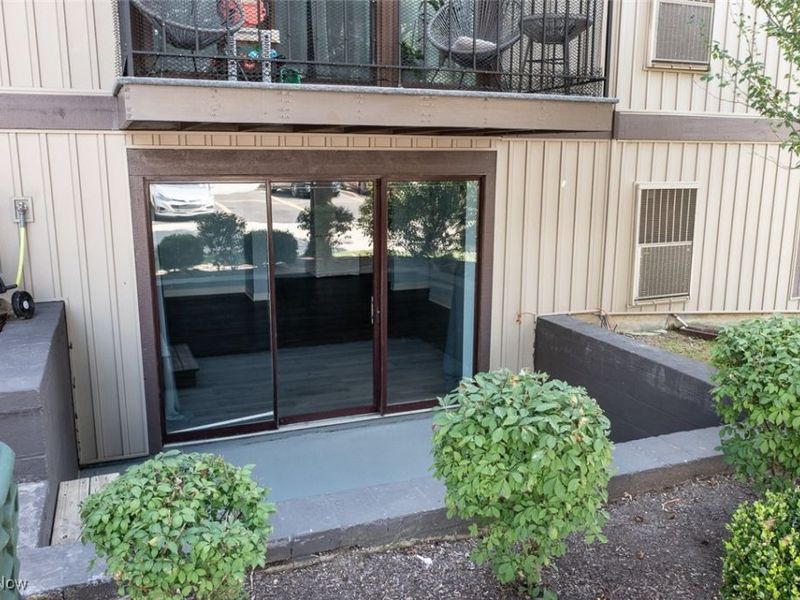 9800 Cove Drive, Unit H2, North Royalton, OH 44133 Photo 27