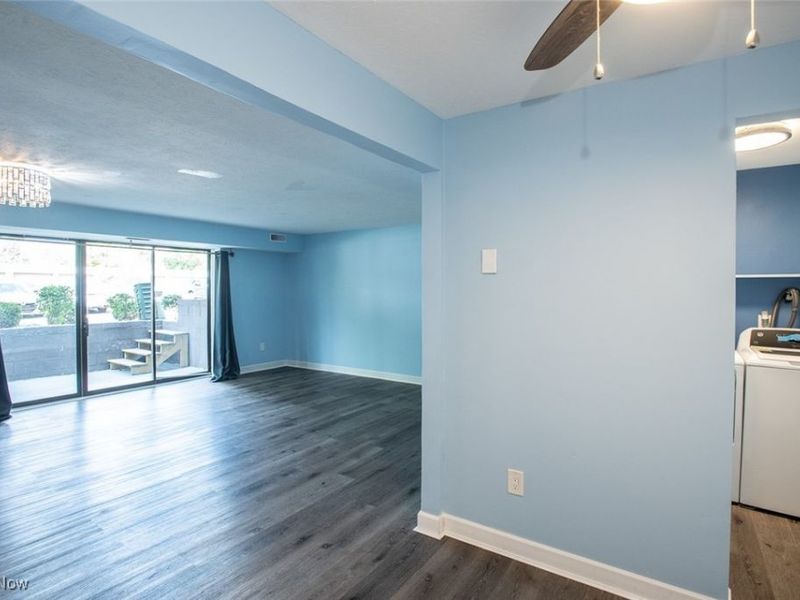 9800 Cove Drive, Unit H2, North Royalton, OH 44133 Photo 6